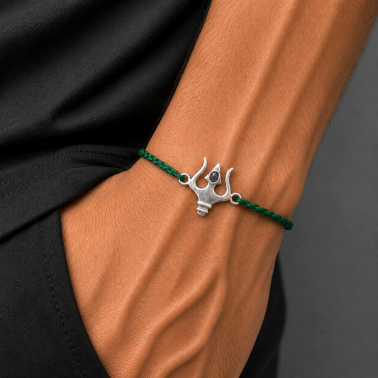 925 sterling silver Trishul / Trident design thread rakhi bracelet rk380