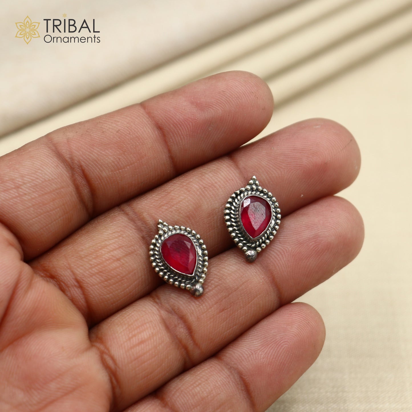 925 sterling silver vintage design pink stone ethnic stud earring s1372