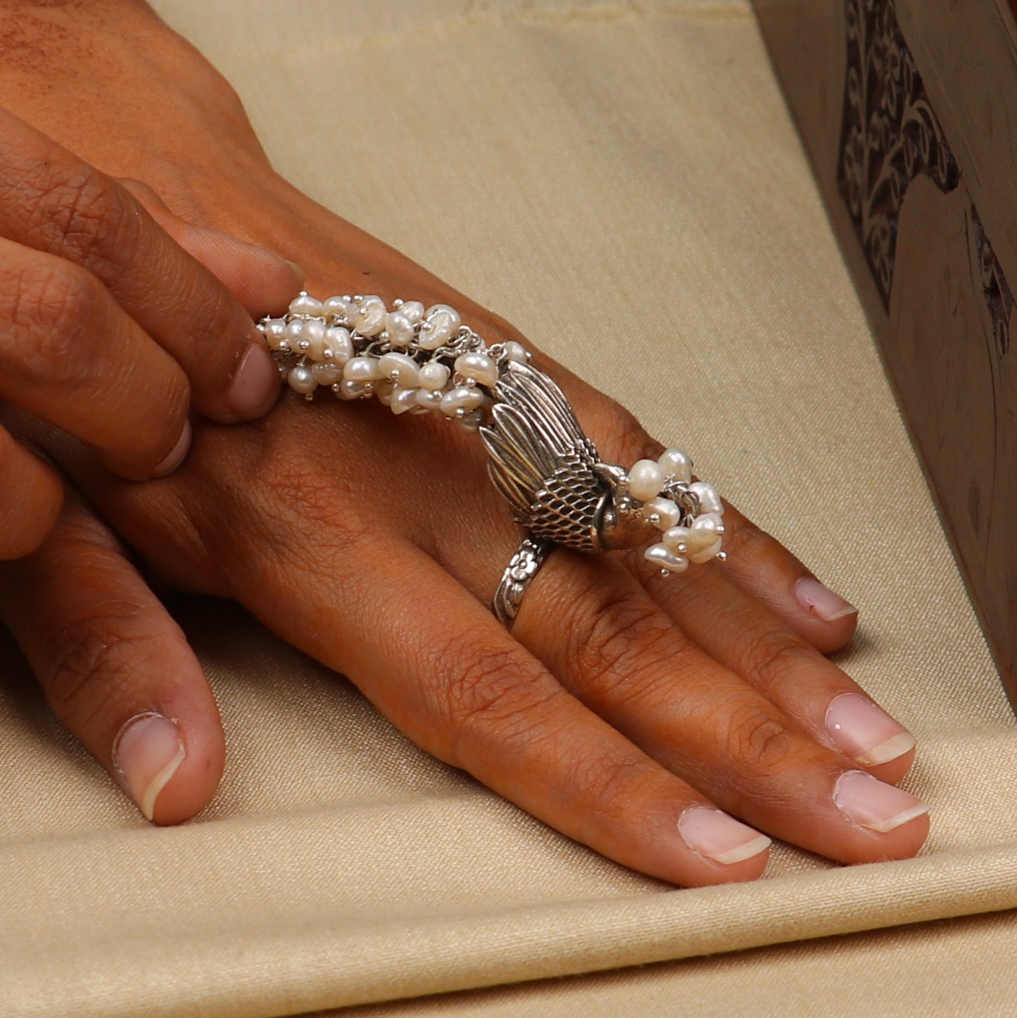 925 sterling silver peacock design ring with adjustable size traditional jewelry sr829