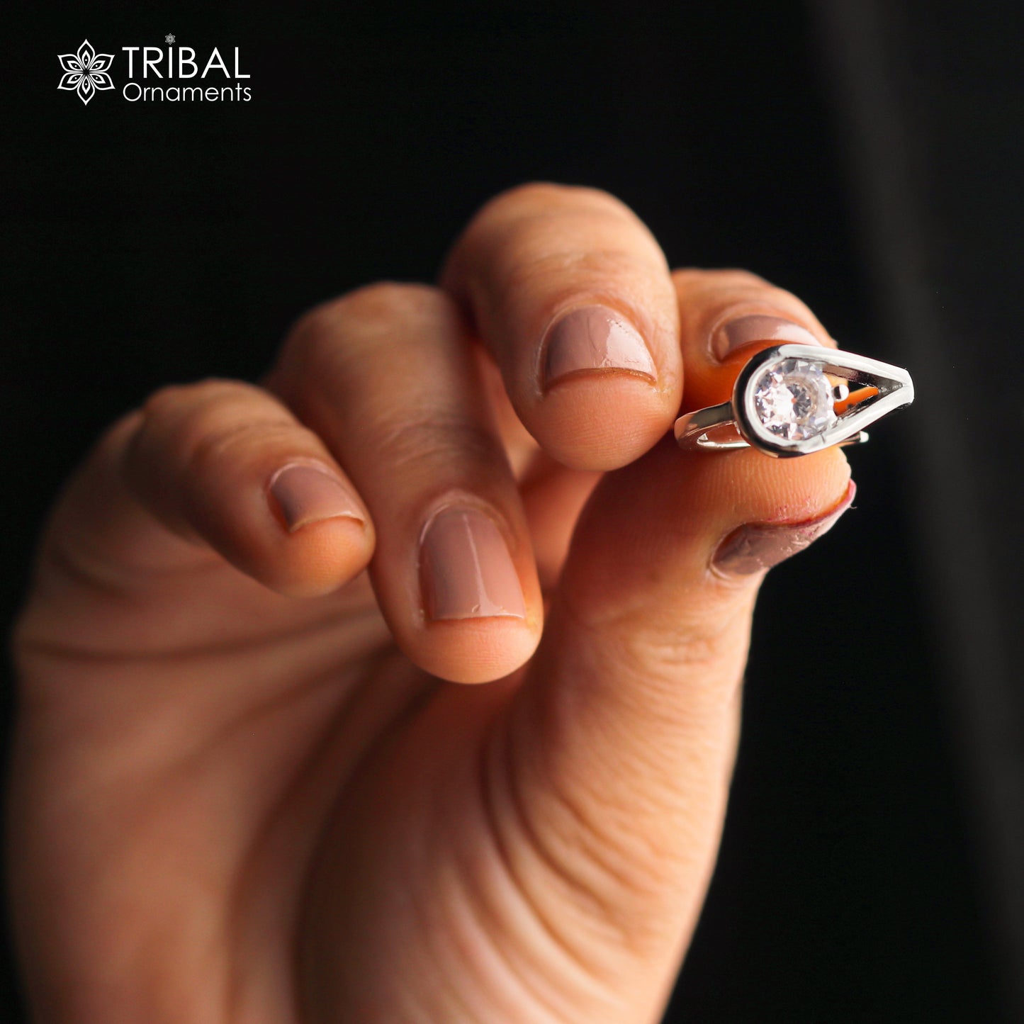 White stone stylish silver ring
