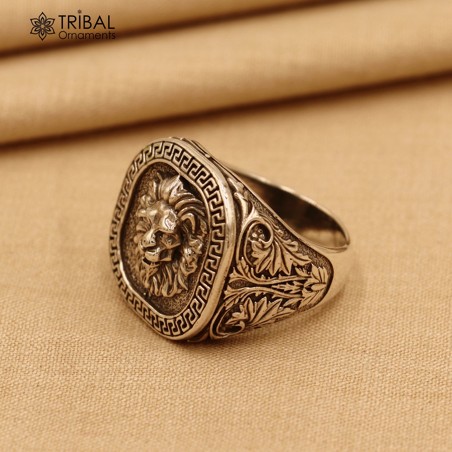 925 sterling silver ethnic lion design ring Jewelry sr812
