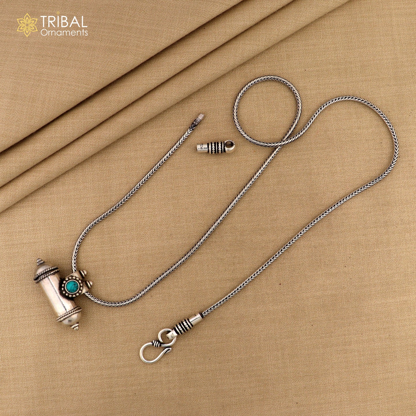 925 sterling silver handmade Amulet box pendant with fabulous blue turquoise stone, excellent vintage design tribal ethnic jewelry nsp320