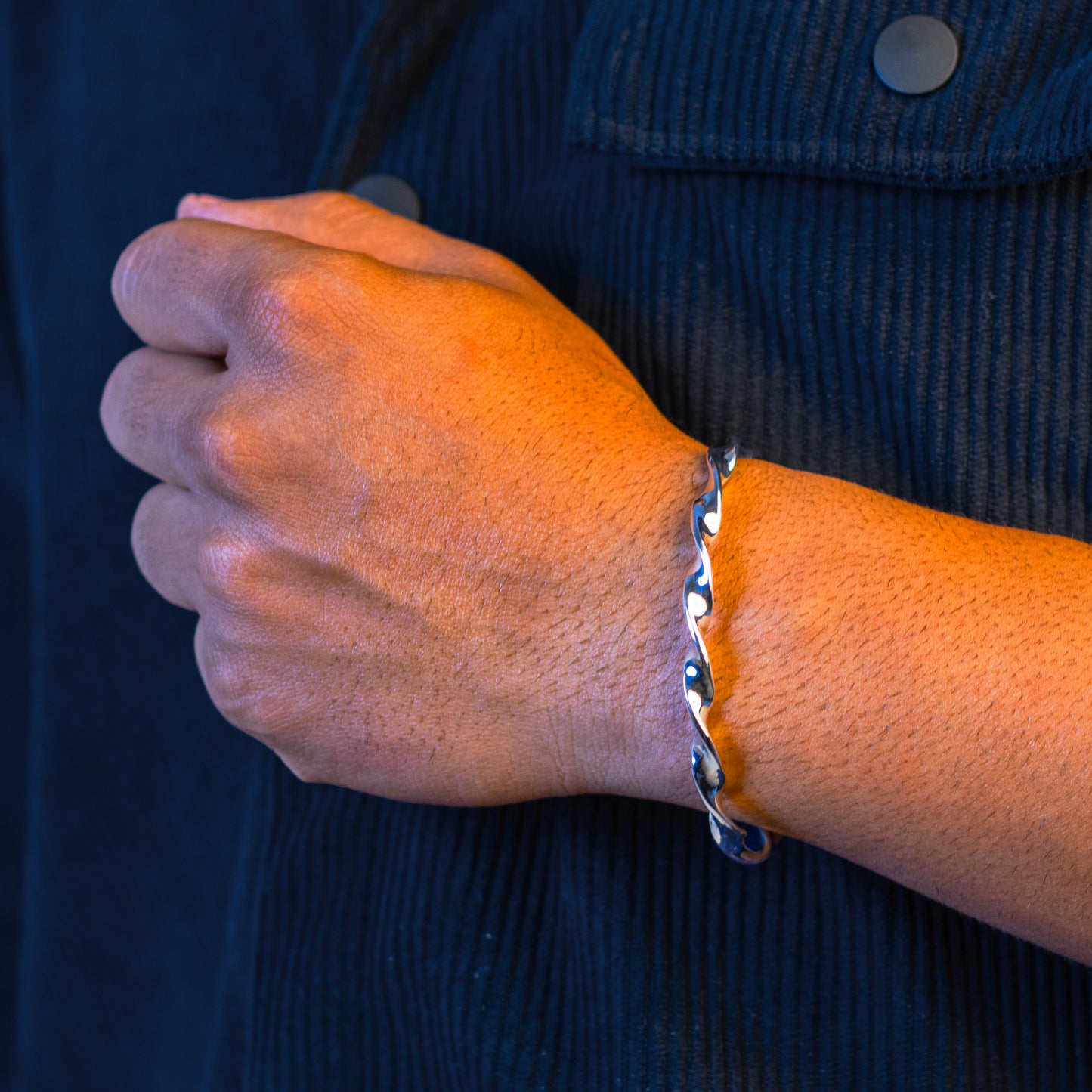 925 sterling silver twisting design cuff kada modern trendy fashion kada is a stunning and versatile piece of jewelry cuff157 - TRIBAL ORNAMENTS