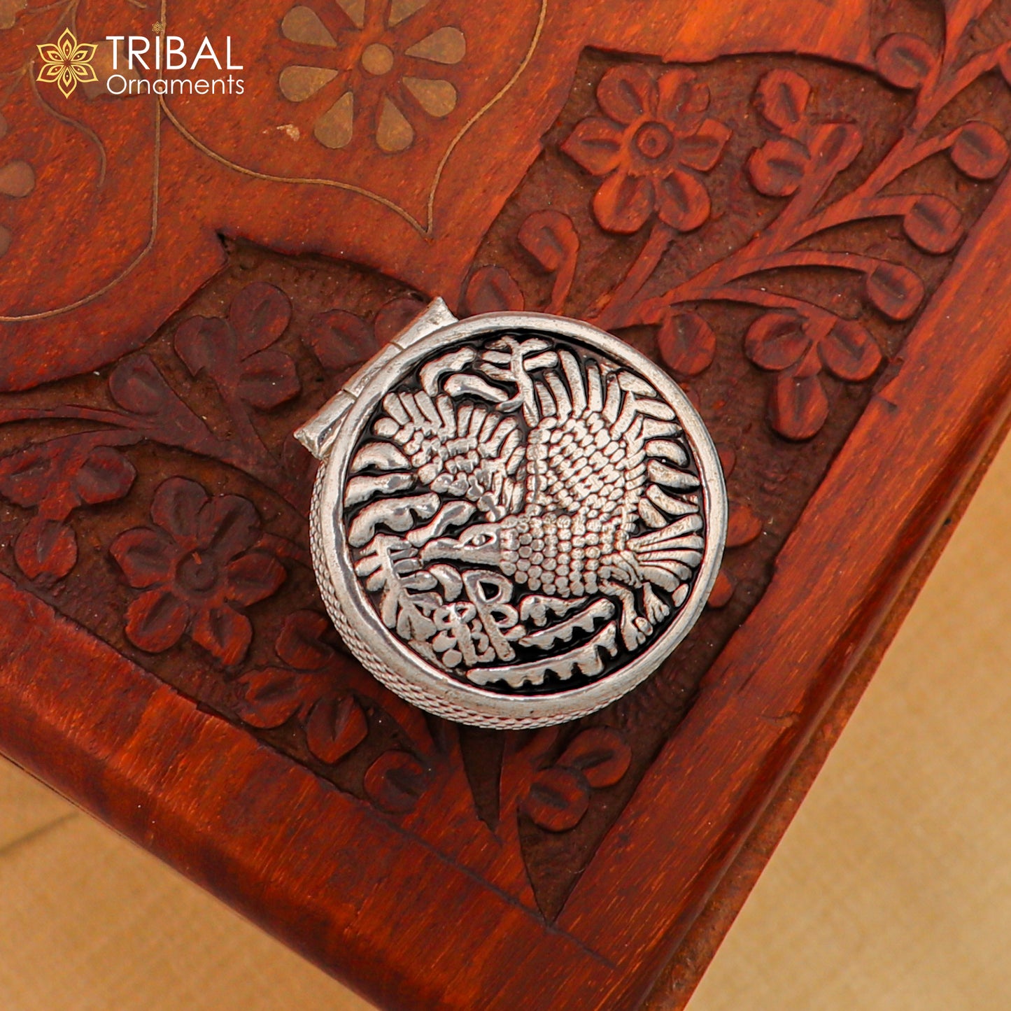 Eagle design 925 sterling silver handmade trinket box, eye kajal box, container box, kumkum box, sindur box, best brides gift stb813