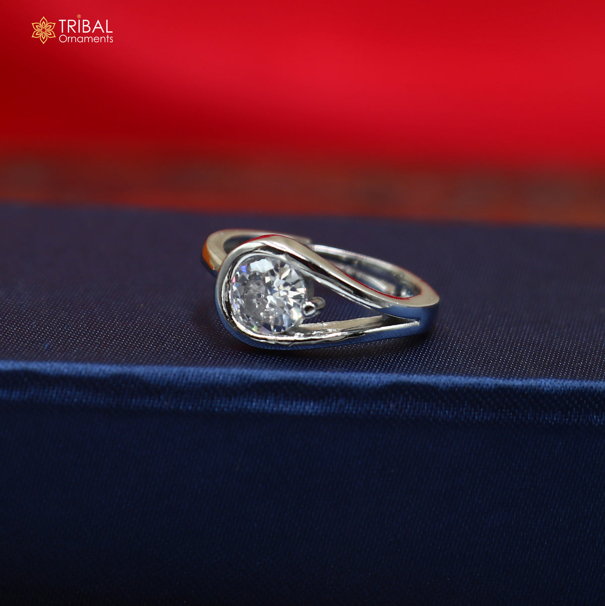 925 sterling silver stylish design single stone ring sr843