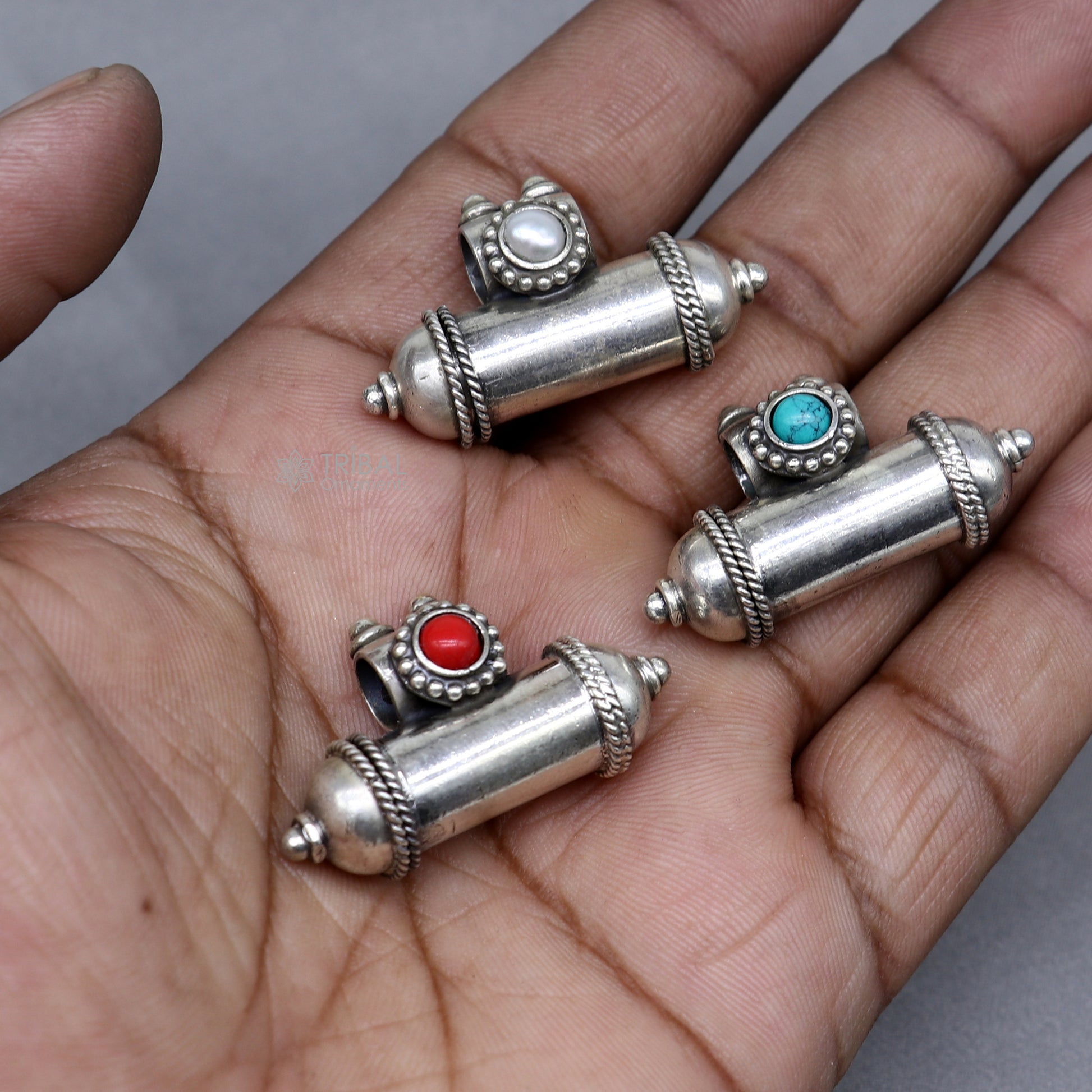 925 Sterling silver vintage  design amulet pendant, box pendant, kavacham pendant, mantra box, silver tabiz nsp884 - TRIBAL ORNAMENTS