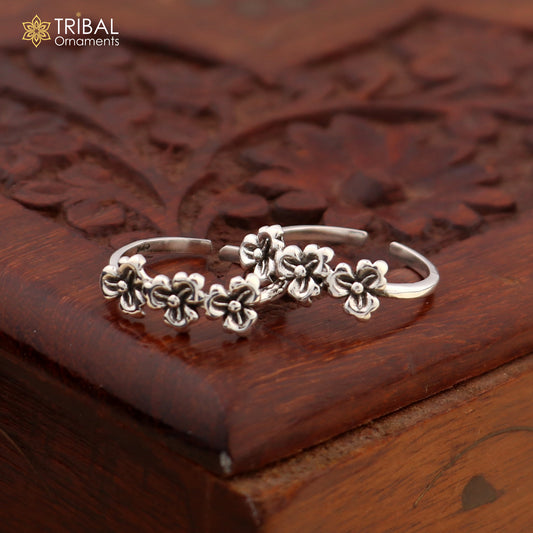 925 sterling silver uniquely handcrafted flower style oxidized toe rings. best brides wedding jewelry tribal jewelry ytr16