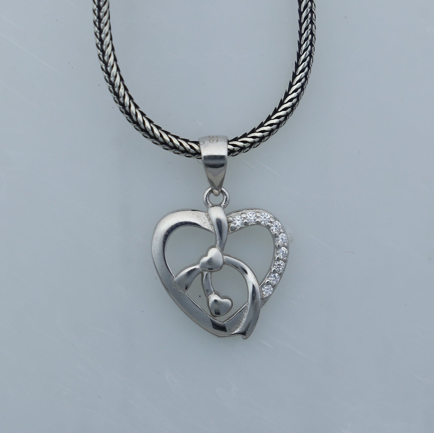 925 Sterling silver heart design diamond pendant nsp934 - TRIBAL ORNAMENTS