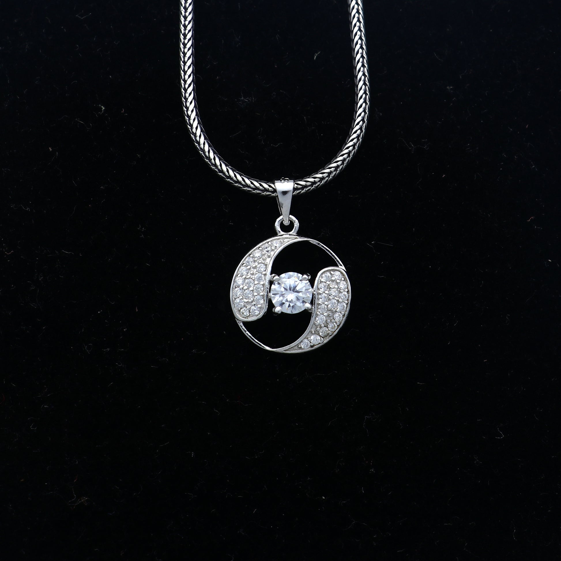 925 Sterling silver  antique design diamond pendant nsp938 - TRIBAL ORNAMENTS