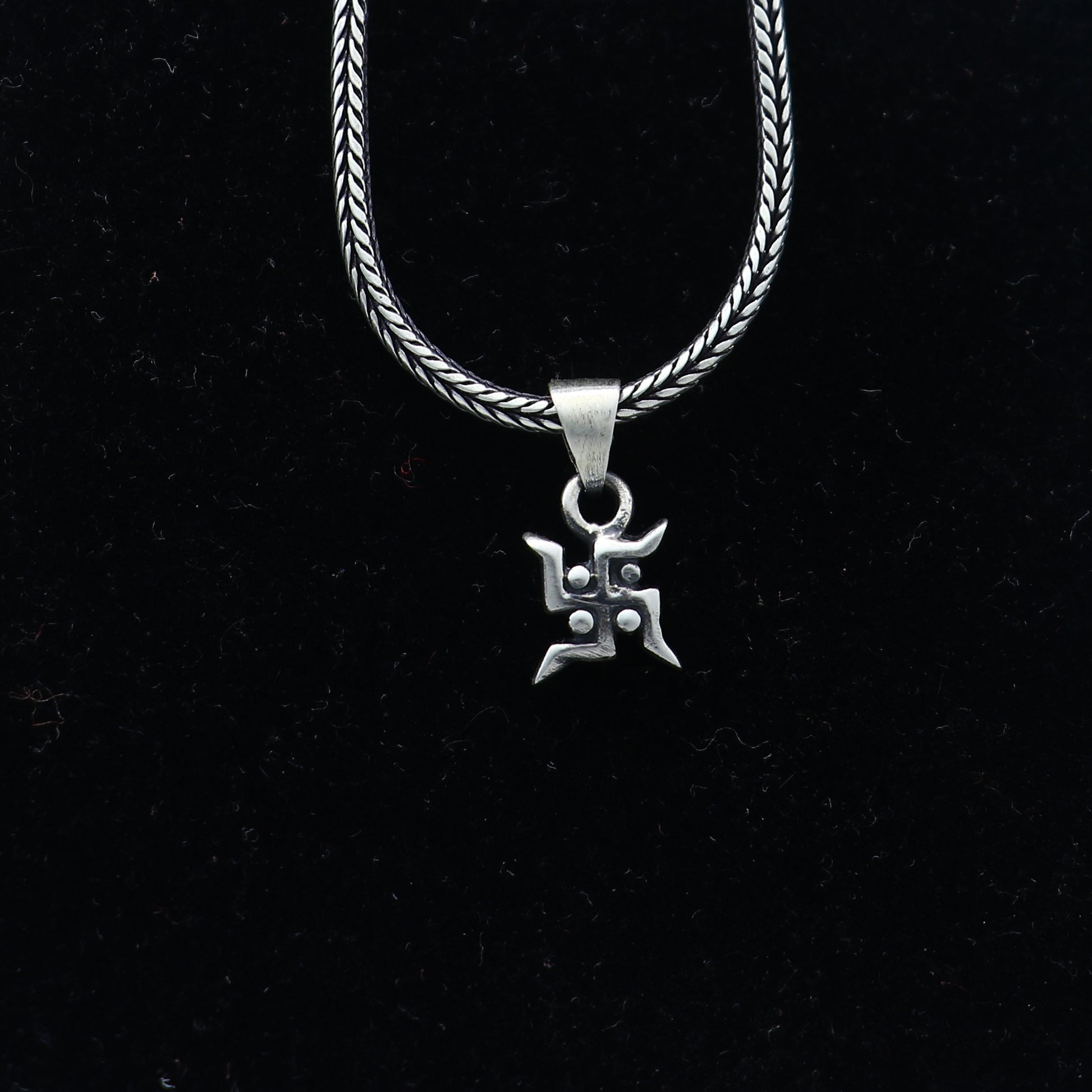 925 Sterling silver swashtik pendant nsp947 - TRIBAL ORNAMENTS