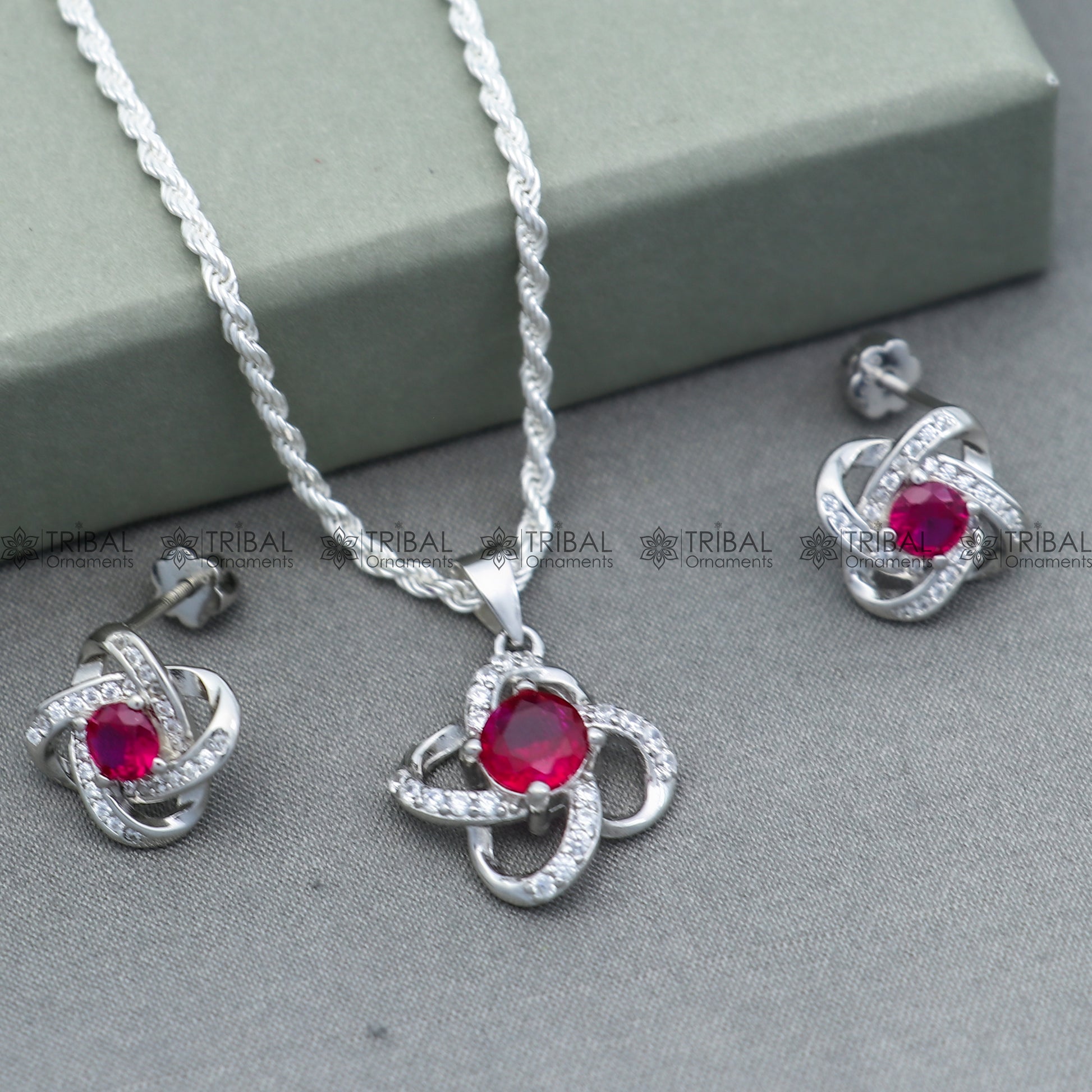 925 Sterling silver flower with Red diamond (rubby )  pendant set nsp963 - TRIBAL ORNAMENTS