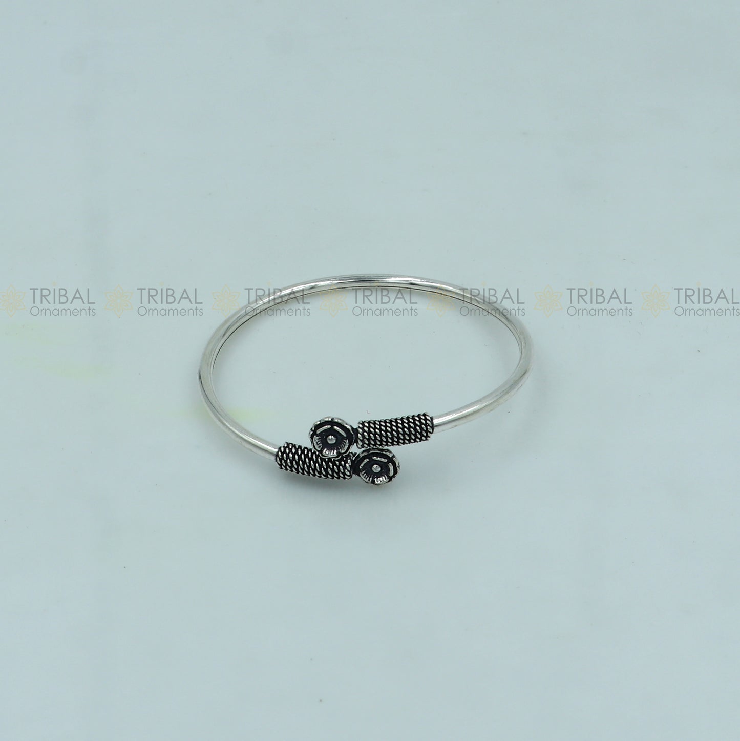 925 sterling silver handmade flower design stylish kada bangle bracelet tribal jewelry nsk872925 sterling silver handmade flower design stylish kada bangle bracelet tribal jewelry nsk872 - TRIBAL ORNAMENTS