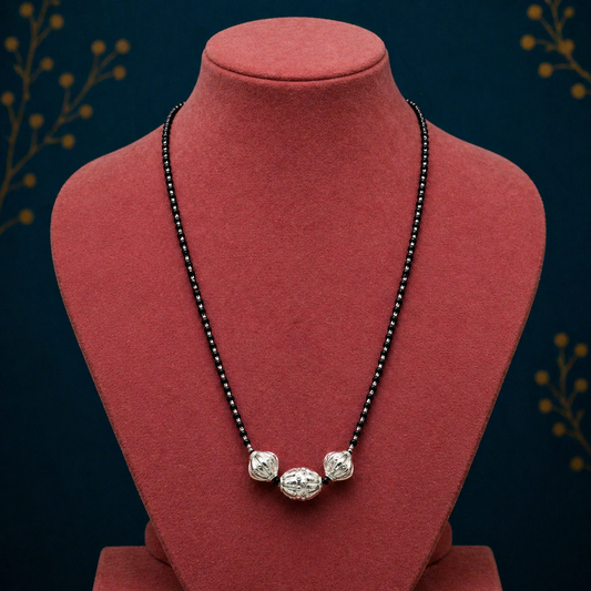 Sterling silver black beads chain necklace with vintage pendant, traditional style delicate jewelry for brides or girls.