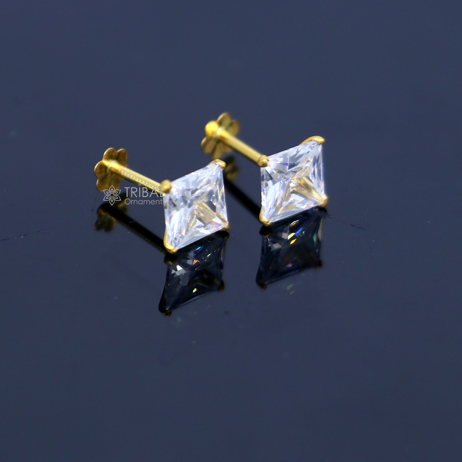 14Kt yellow gold white diamond stud earring for unisex er194 - TRIBAL ORNAMENTS