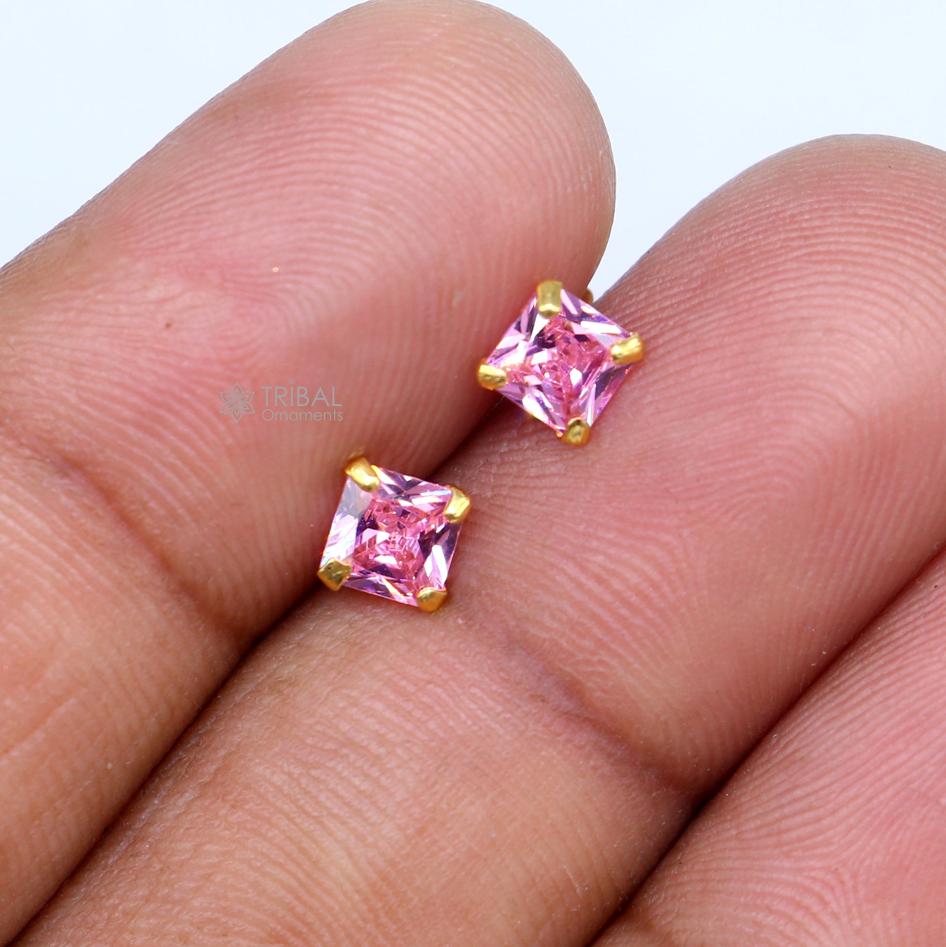 14Kt yellow gold baby pink diamond stud earring for unisex er196 - TRIBAL ORNAMENTS
