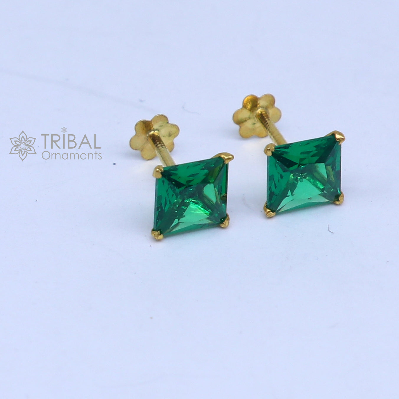 14Kt yellow gold green diamond stud earring for unisex er200 - TRIBAL ORNAMENTS