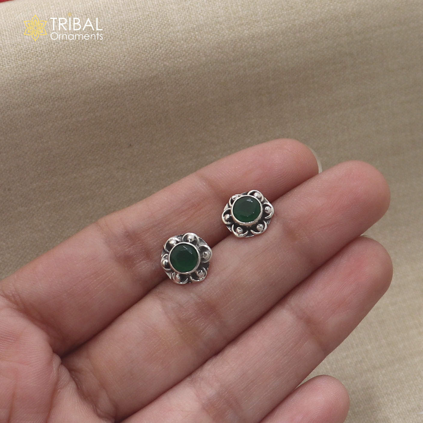 925 sterling silver round shape green stone stud earring best unisex jewelry er361