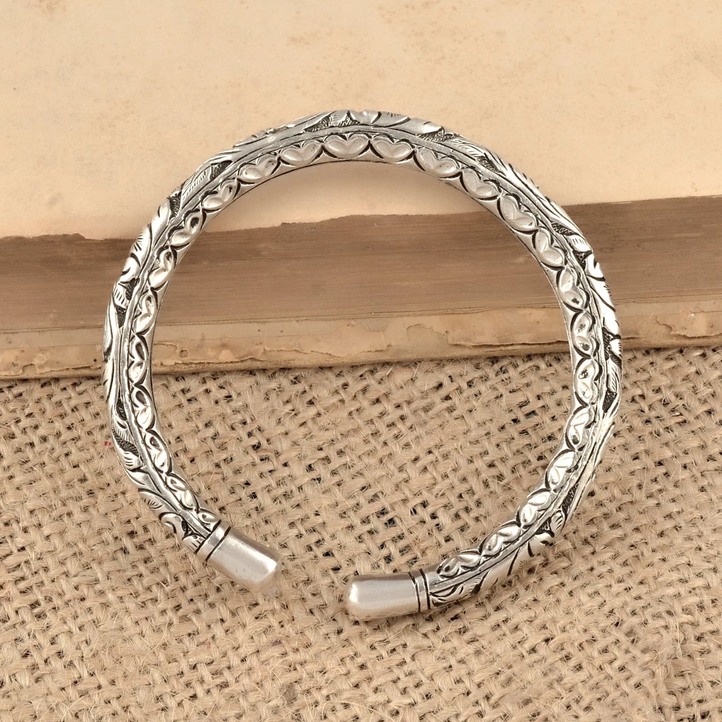 925 sterling silver chitai work wrist bracelet kada, ethnic tribal jewelry nsk920