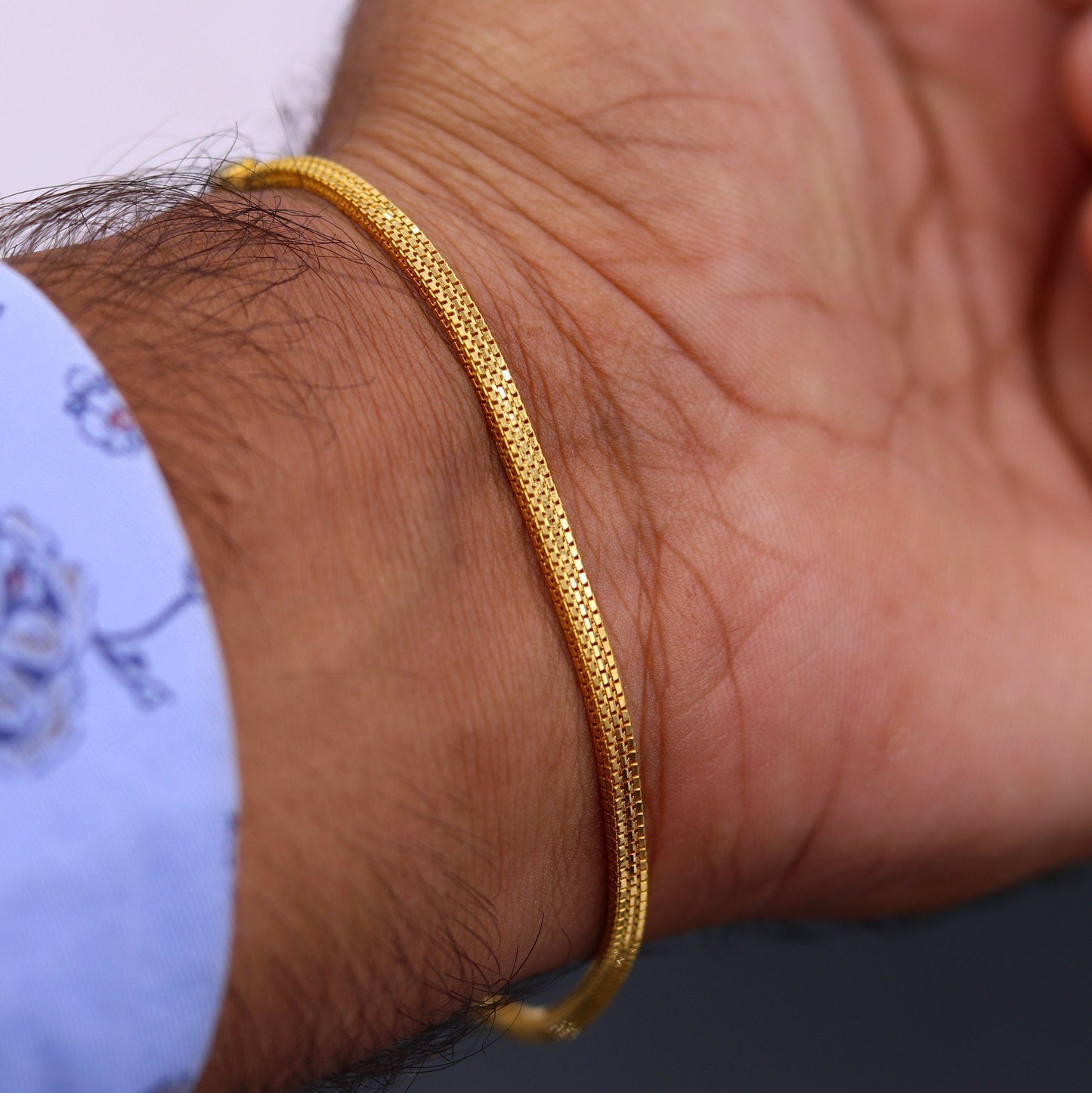 22kt yellow gold handmade highway box chain solid bracelet unisex 91.6% gold purity solid vintage jewelry from rajasthan india - TRIBAL ORNAMENTS