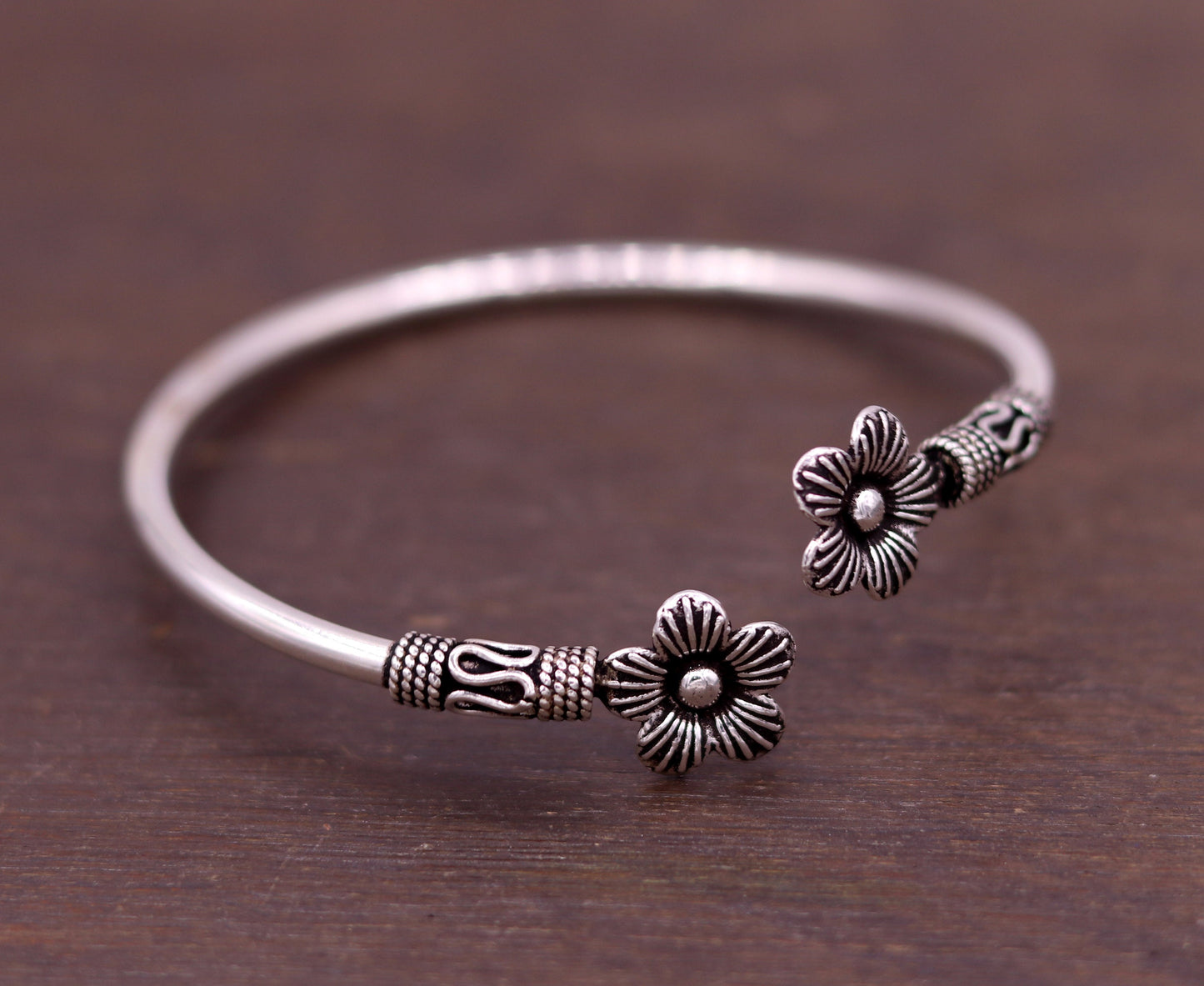 Excellent handmade flower shape design 925 sterling silver gorgeous bangle bracelet kada tribal gifting jewelry nsk154 - TRIBAL ORNAMENTS