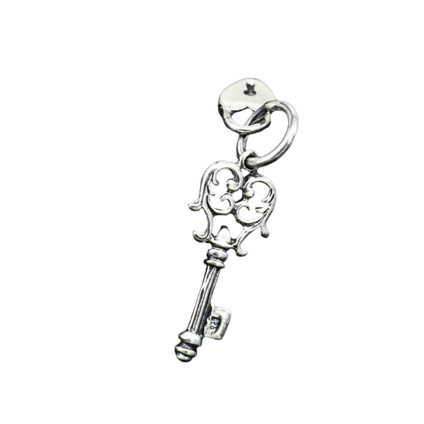 925 sterling silver vintage style handmade key and lock pendant, amazing fancy stylish attractive pendant for boy's and girl's  ssp1632 - TRIBAL ORNAMENTS