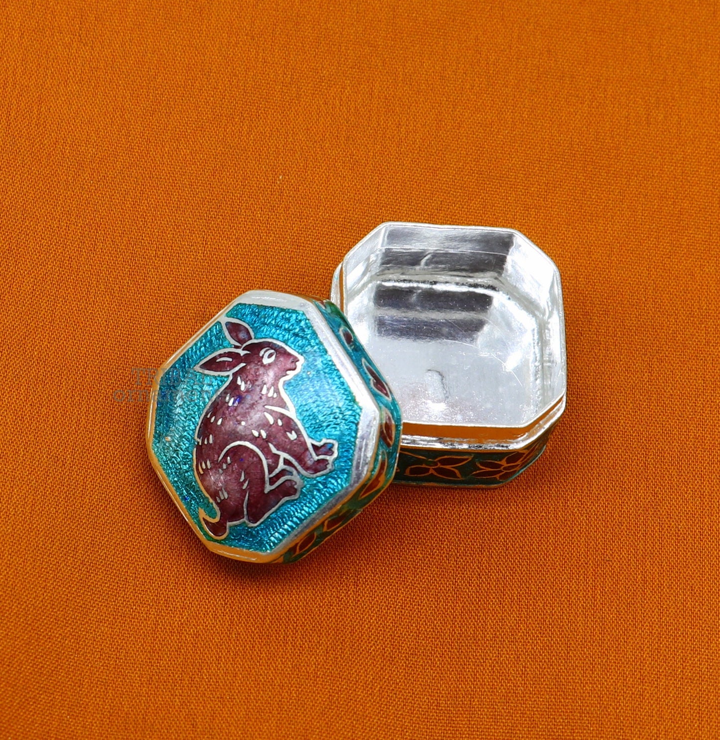 925 Sterling silver trinket box, silver jewelry box, small brides gifting box,eyes kajal box, silver container, floral design box stb153 - TRIBAL ORNAMENTS