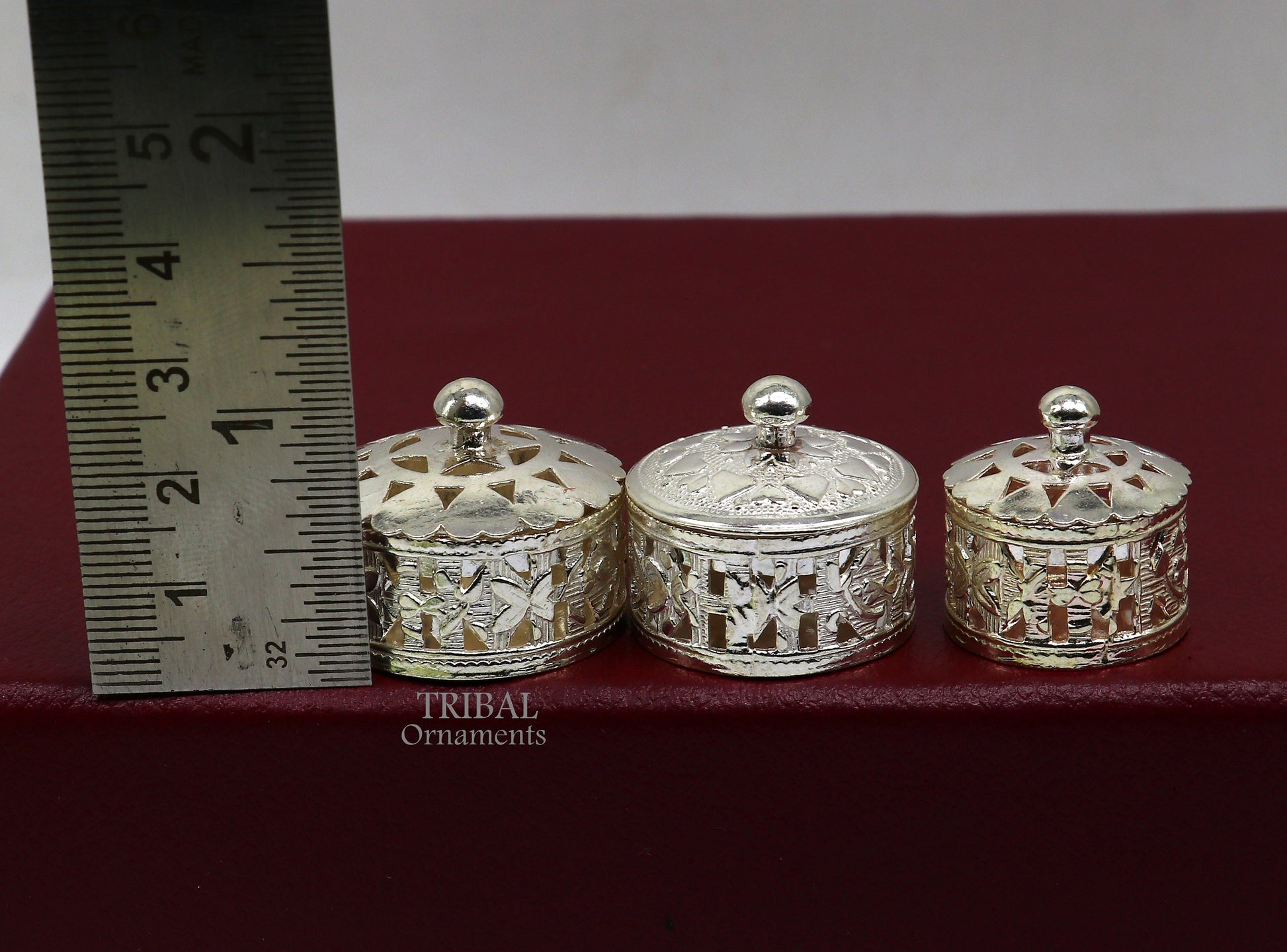 Exclusive small kapoor holding box or perfune attar holding box 925 sterling silver trinket box, container box, small jewelry box, SU1025 - TRIBAL ORNAMENTS
