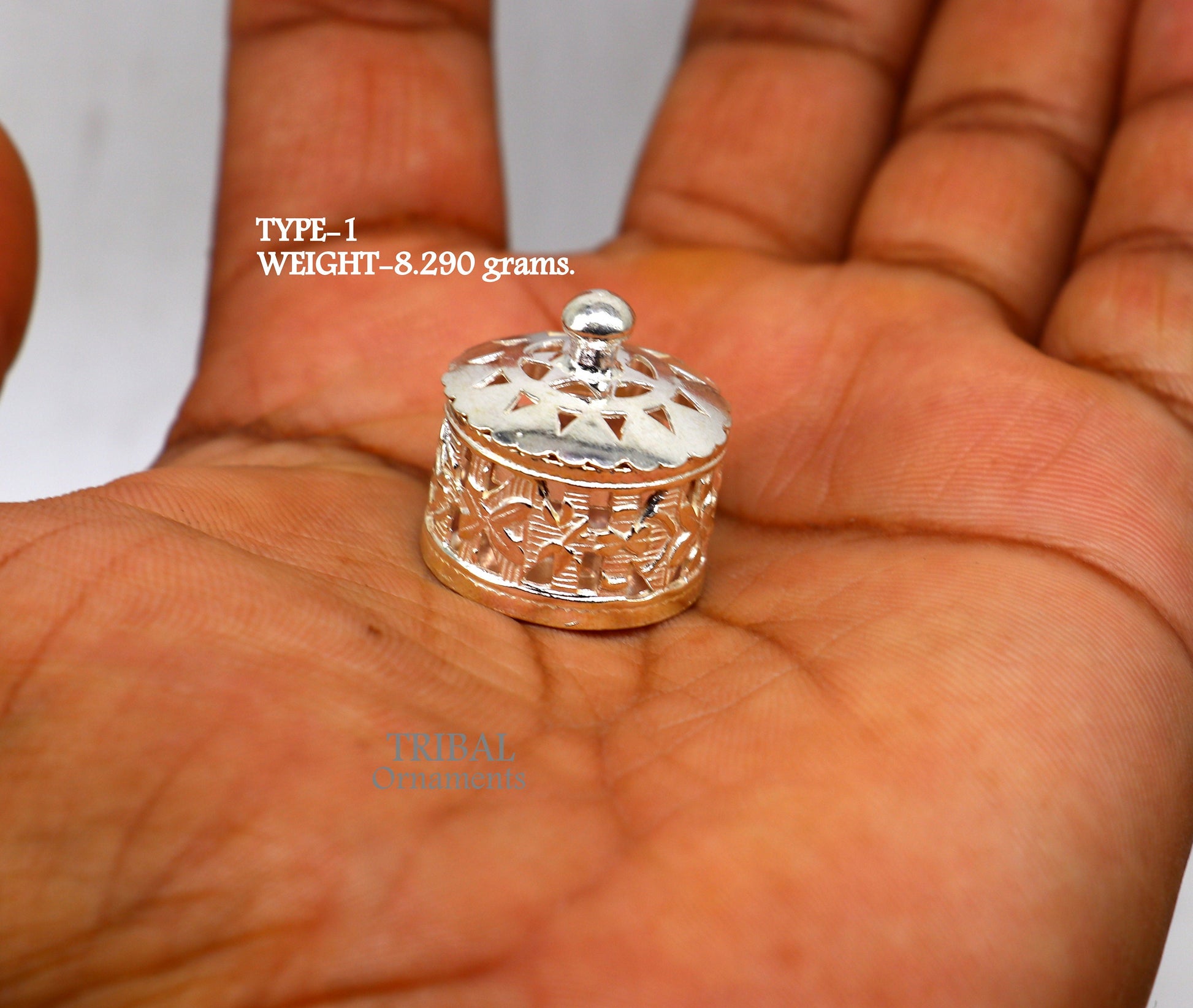 Exclusive small kapoor holding box or perfune attar holding box 925 sterling silver trinket box, container box, small jewelry box, SU1025 - TRIBAL ORNAMENTS