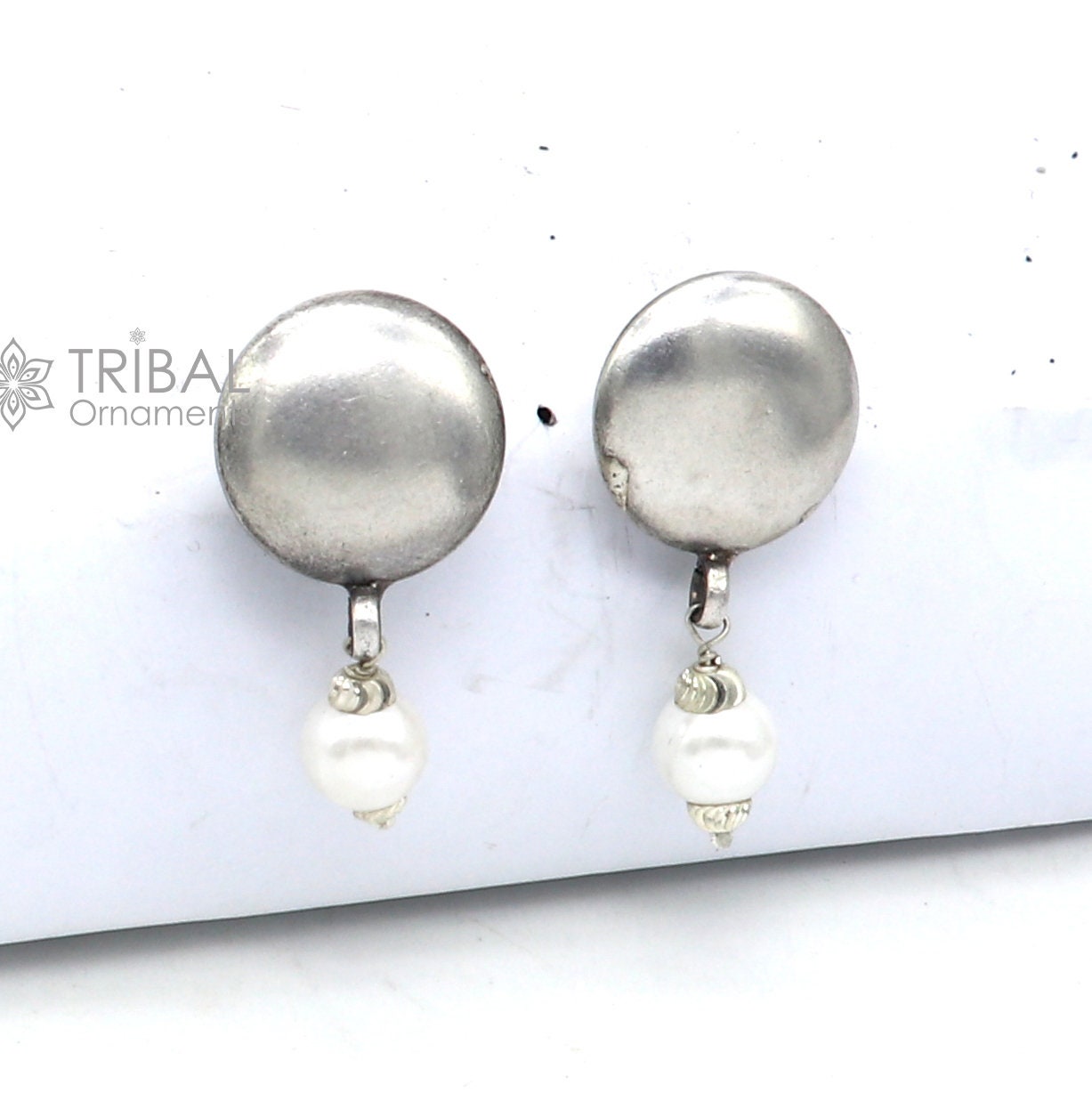 925 sterling silver plain style handmade round design fabulous Stud earrings tribal jewelry from Rajasthan india  s1295