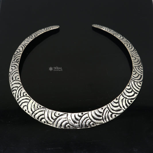 Vintage Indian traditional style trendy 925 sterling silver chitai work Chokar necklace, choker tribal jewelry SET680 - TRIBAL ORNAMENTS