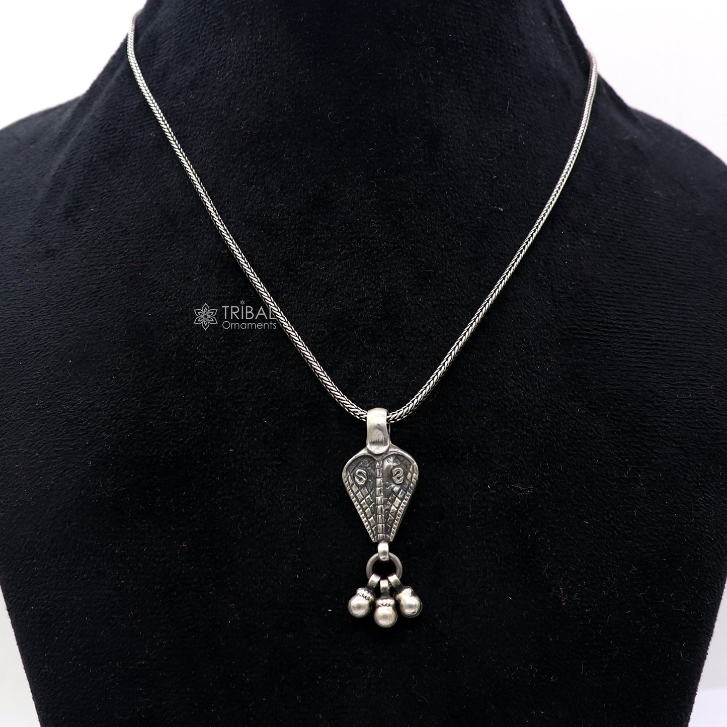 925 sterling silver unique india vintage design cultural pendant, amazing pendant jewelry tribal jewellery nsp840 - TRIBAL ORNAMENTS