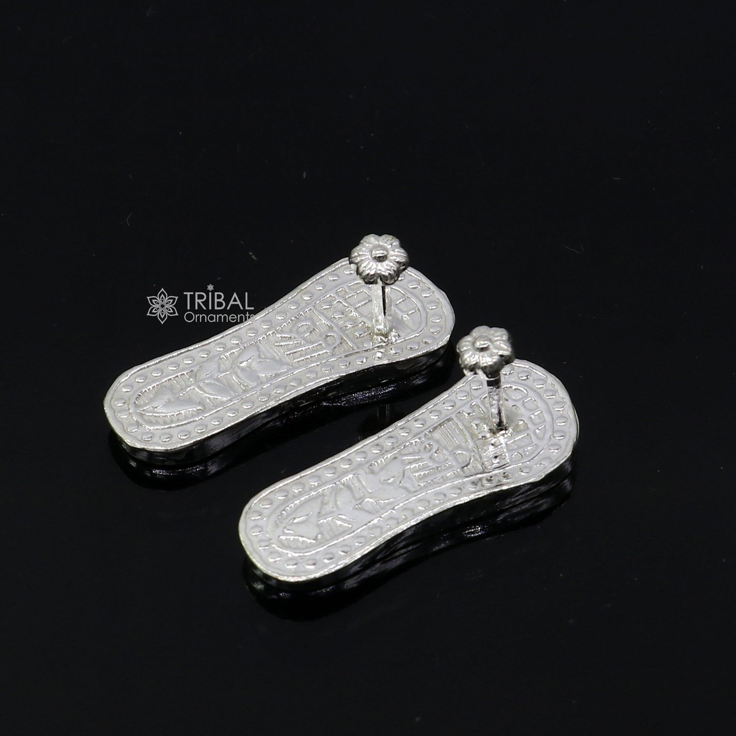 1" sterling silver handmade Charan paduka or slippers for idol krishna, laddu gopala, little krishna or Vshnu Narayana puja art su1301 - TRIBAL ORNAMENTS