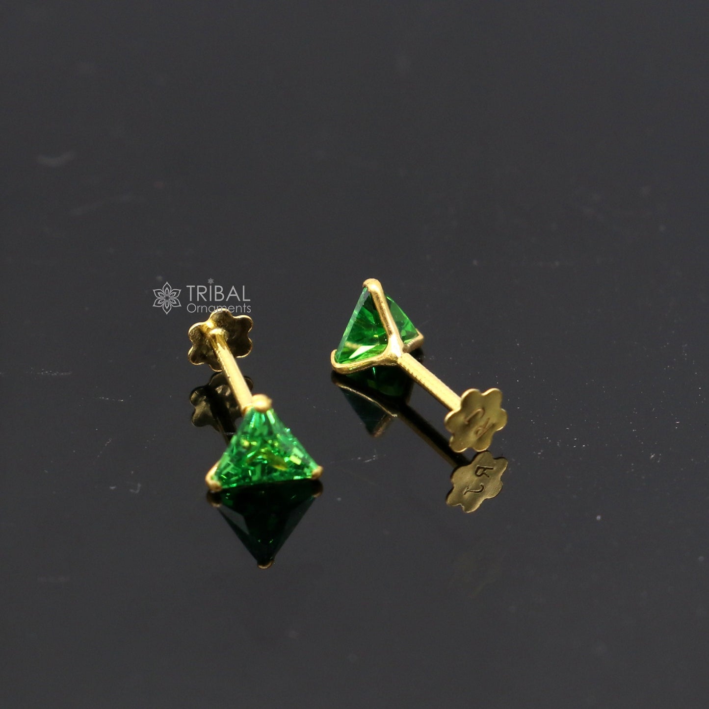 Triangle shape 4MM 18kt yellow gold handmade single green stone back screw star shape stud earring cartilage unisex jewellery er186 - TRIBAL ORNAMENTS