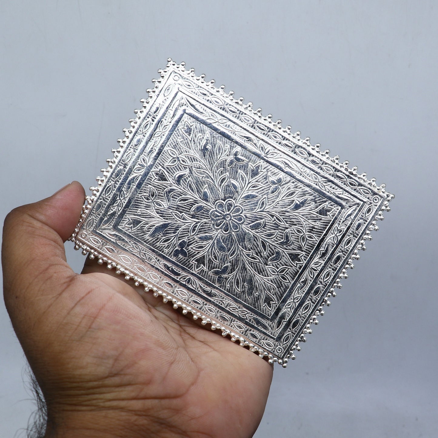 3.5"x4" Vintage design Sterling silver handmade customize small rectangle shape table/bazot/chouki, excellent home puja utensils su1302 - TRIBAL ORNAMENTS