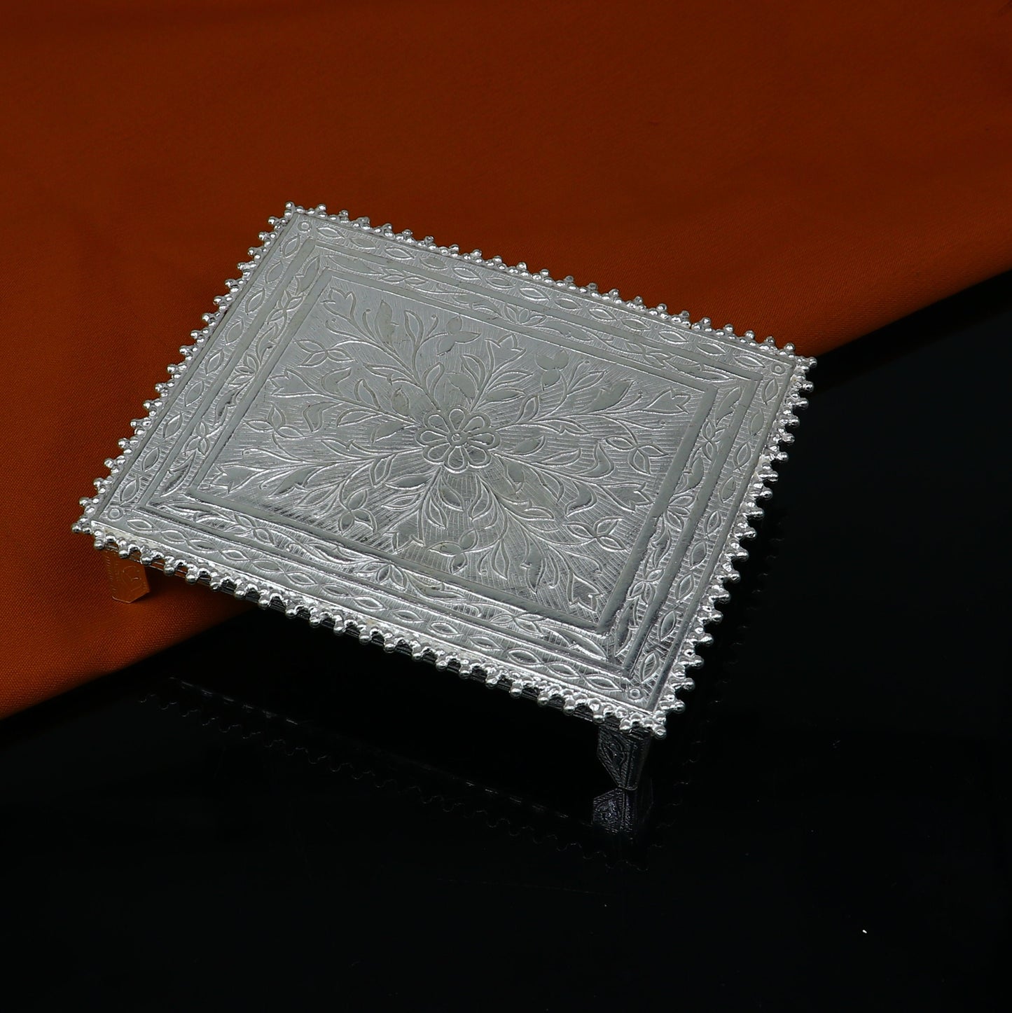 3.5"x4" Vintage design Sterling silver handmade customize small rectangle shape table/bazot/chouki, excellent home puja utensils su1302 - TRIBAL ORNAMENTS