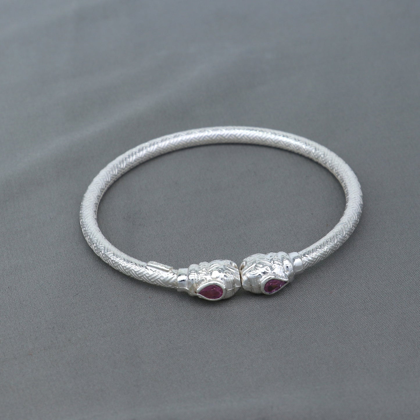 925 sterling silver handmade fabulous lion face stylish kada bangle bracelet tribal jewelry nsk853 - TRIBAL ORNAMENTS