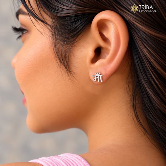 925 Sterling silver hindi letter "MAA" mother letter stud earring unisex jewelry s1310