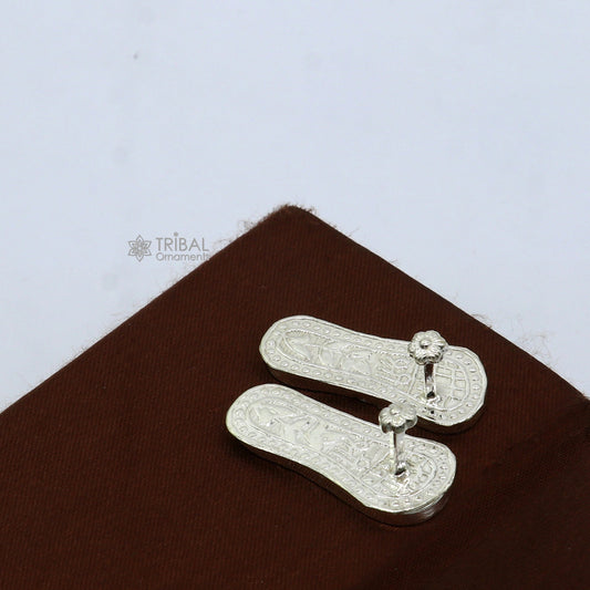 Sterling silver handmade Charan paduka slippers for idol Krishna, Laddu Gopala, or Vishnu Narayana puja art by Tribal Ornaments.