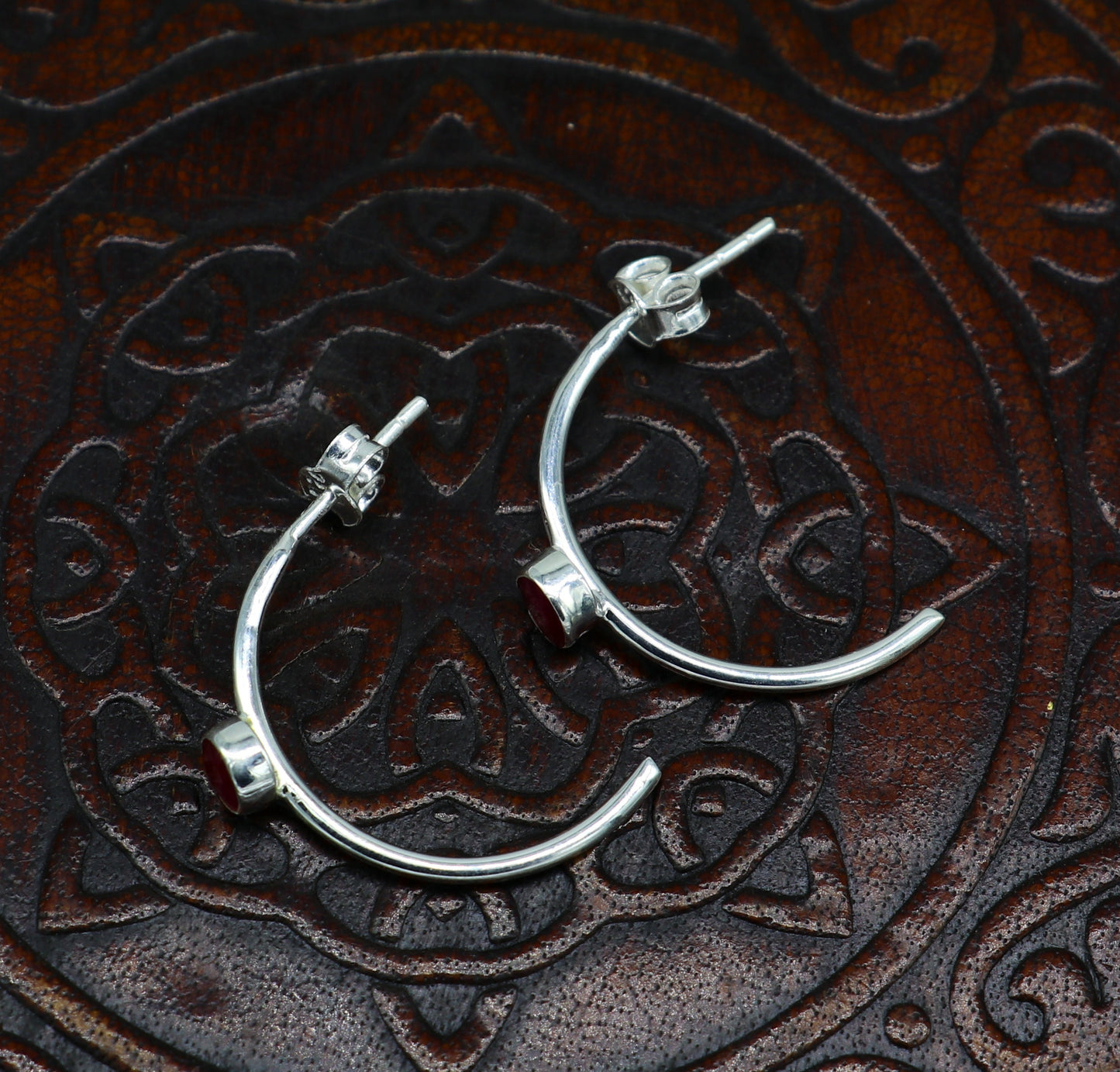 925 Sterling silver handmade fabulous single ruby stud earring , fabulous brides stylish fancy fashionable earring jewelry from india ear705 - TRIBAL ORNAMENTS