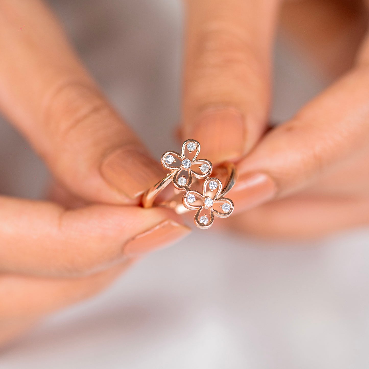 Flower shape diamond rose gold silver ring - TRIBAL ORNAMENTS