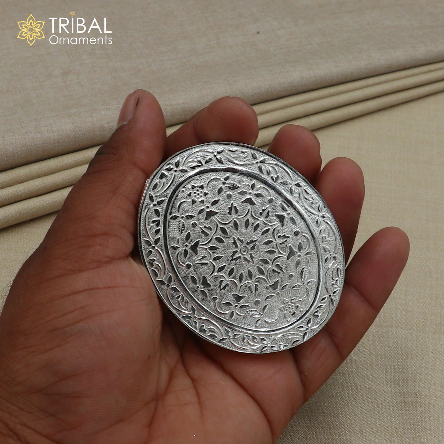 925 Sterling silver Oval shape bazot / chouki pooja utensils su1348 - TRIBAL ORNAMENTS