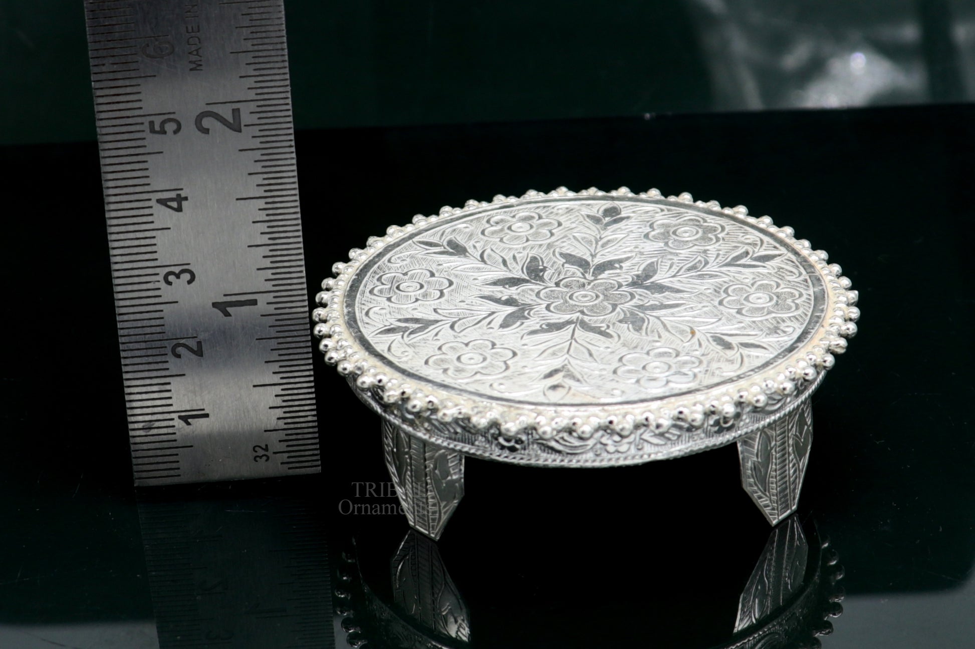 Vintage design Sterling silver handmade customize small oval shape table/bazot/chouki, excellent home puja utensils temple art su427 - TRIBAL ORNAMENTS