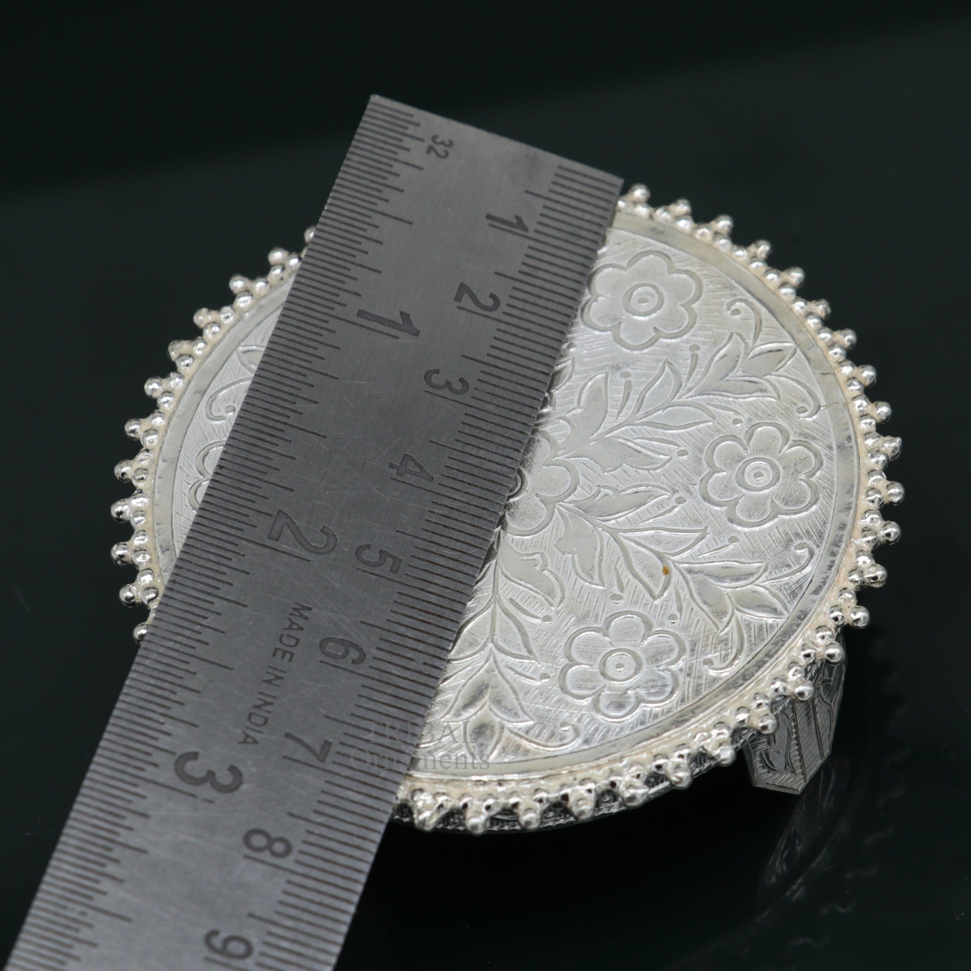 Vintage design Sterling silver handmade customize small oval shape table/bazot/chouki, excellent home puja utensils temple art su427 - TRIBAL ORNAMENTS