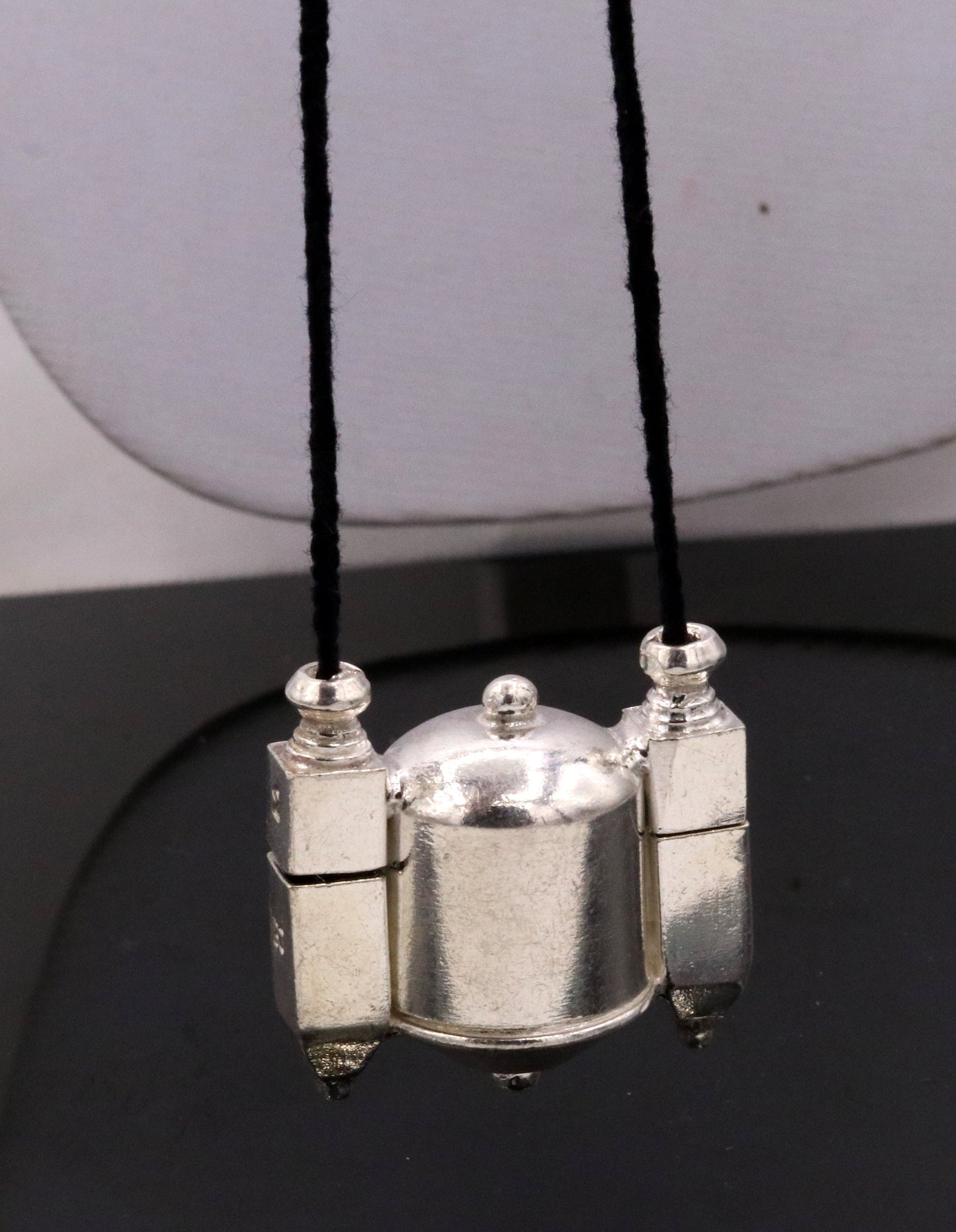 Vintage handmade design silver shiva lingam box silver container amulet pendant handmade mantra box prayer box tribal jewelry india sa03 - TRIBAL ORNAMENTS
