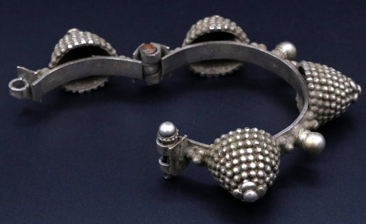 indian tribal Traditional design vintage solid silver handmade cuff bracelet women's tribal ethnic jewelry !!cb01 - TRIBAL ORNAMENTS