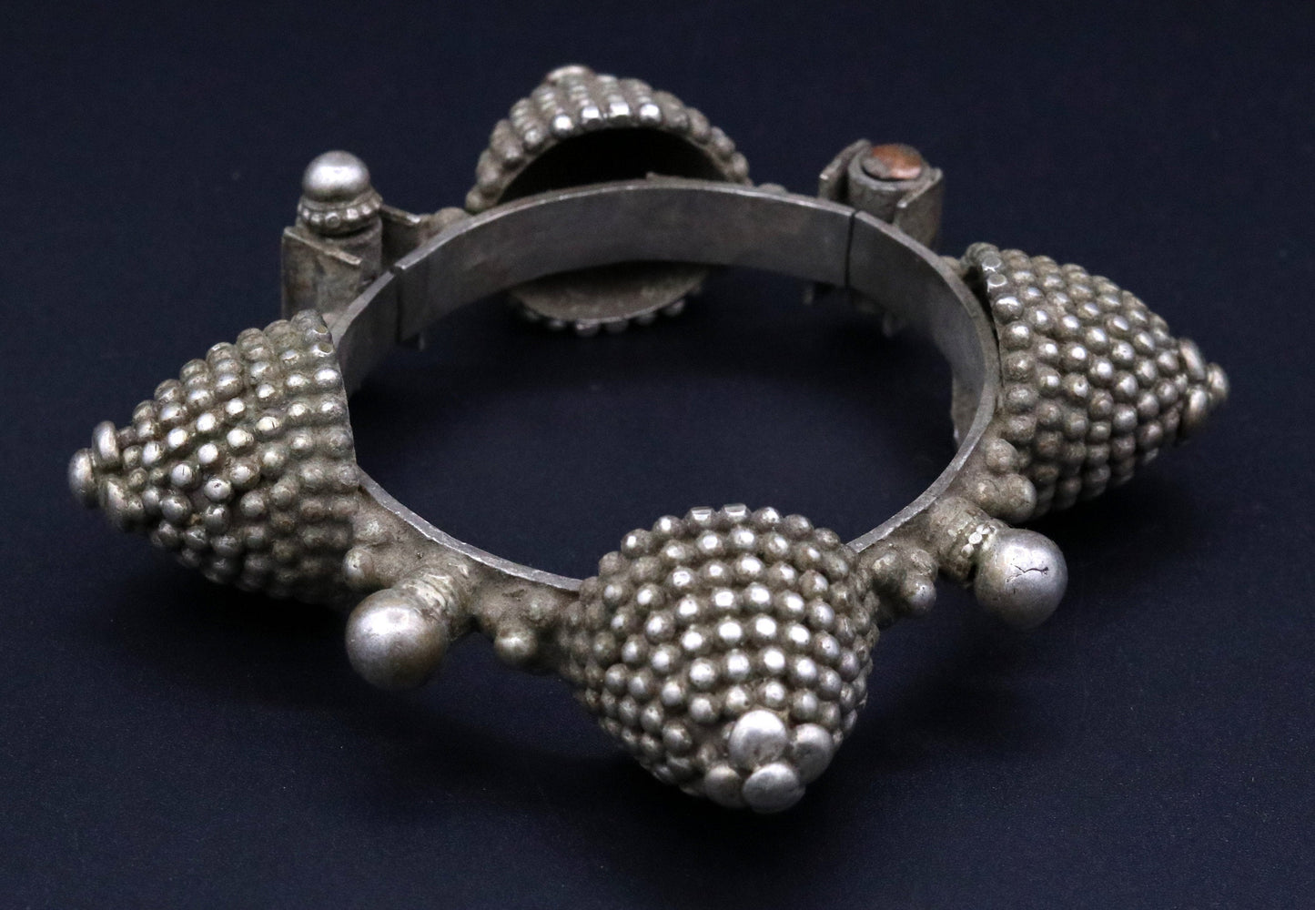 indian tribal Traditional design vintage solid silver handmade cuff bracelet women's tribal ethnic jewelry !!cb01 - TRIBAL ORNAMENTS