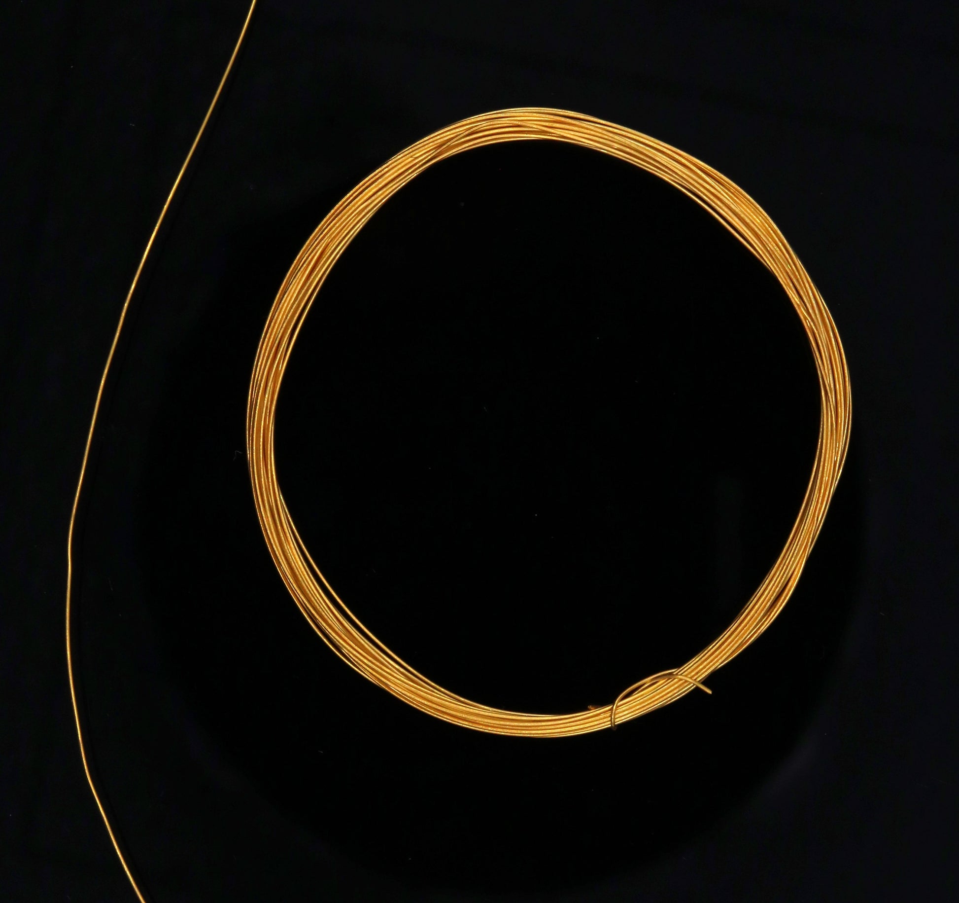 Handmade 22karat solid gold wire 12 inches hard round 20 gauge wire or jewelry wire for making excellent custom jewelry - TRIBAL ORNAMENTS