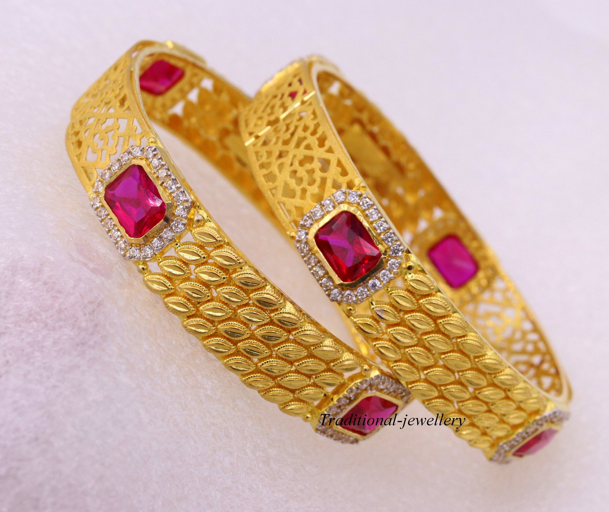 Vintage antique stylish handmade 22kt yellow gold bangle bracelet women's wedding anniversary gifting jewelry - TRIBAL ORNAMENTS