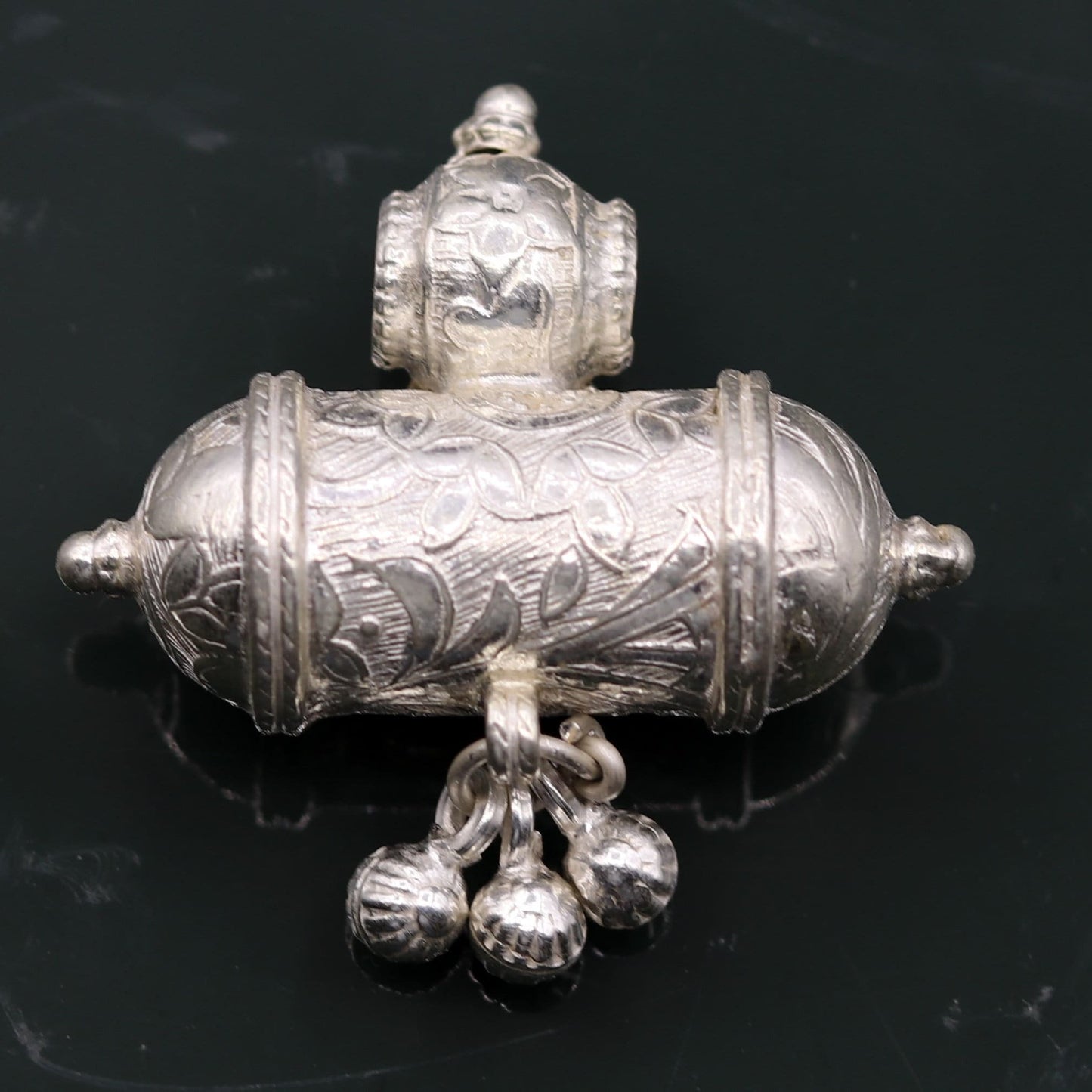 Vintage design antique handmade sterling silver gorgeous amulet pendant locket unisex necklace jewelry india sa10 - TRIBAL ORNAMENTS