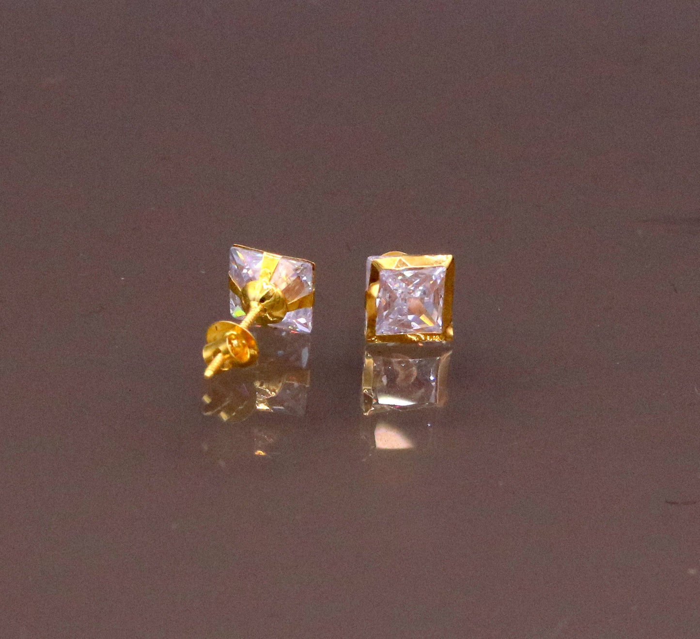 18 karat yellow gold handmade amazing square shape cubic zircon stone stud earring unisex jewelry er89 - TRIBAL ORNAMENTS